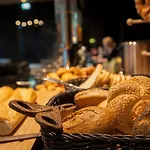 Quentin Am Kurfuerstendamm Hotel 4*