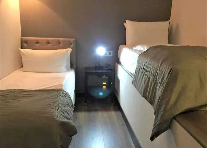 Quentin Am Kurfuerstendamm Hotel