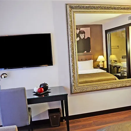 Quentin Am Kurfuerstendamm Hotel