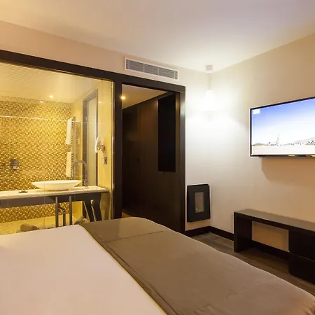 Quentin Am Kurfuerstendamm 4*